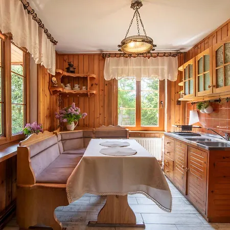 2 By Interhome